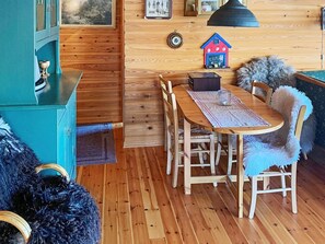 Private kitchen - 8 Person Holiday Home in Egersund, Norge (Egersund)
