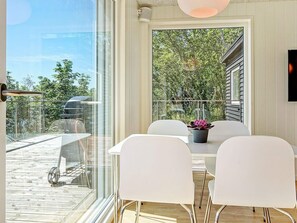 Outdoor dining - Holiday Home in RÃ¸nne (Akirkeby)
