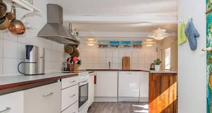 Cozy Seaside Retreat in Hojer-by Traum