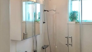 Shower - 5 Person Holiday Home in Mörbylånga (Morbylanga)
