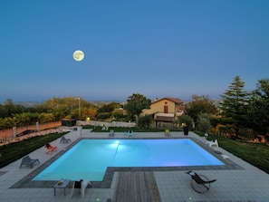 Villa | Pool | Innenpool, Außenpool