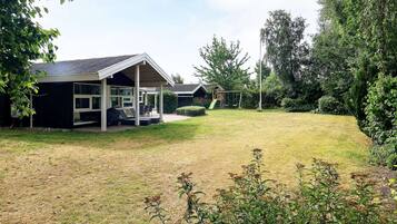 House | Property grounds