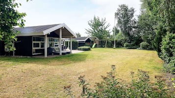 House | Property grounds