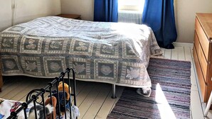 Room - 6 Person Holiday Home in Slite (Slite)
