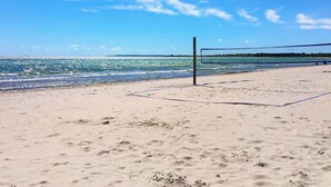Beach - 6 Person Holiday Home in Slite (Slite)