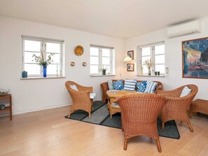 House | Living area - Holiday Home in Esbjerg V (Esbjerg)