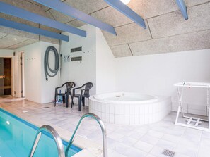 House | Spa treatment