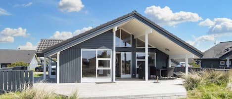 House | Exterior