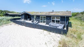 Unclassified image, 3 of 33, button - 6 Person Holiday Home in Henne (Henne)