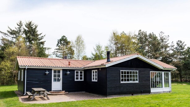 Exterior - 4 Person Holiday Home on a Holiday Park in Blåvand (Blavand)