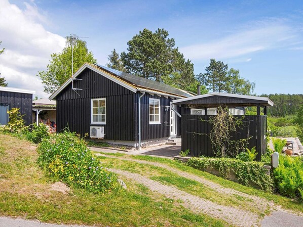 House | Exterior
