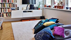 4 bedrooms, individually furnished, bed sheets - 5 Person Holiday Home in Bromma (Bromma)