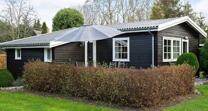 4 Person Holiday Home in Vaeggerlose