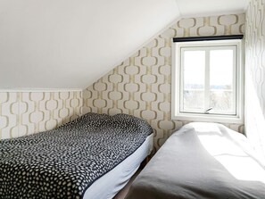 3 bedrooms, individually furnished
