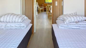 2 bedrooms