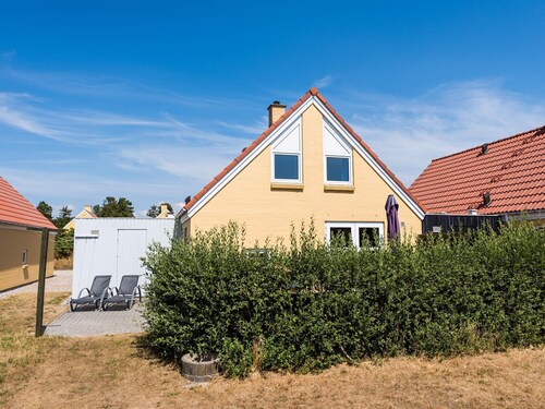 8 Person Holiday Home in Blavand