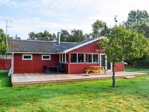 Exterior - 6 Person Holiday Home in Blavand (Blavand)