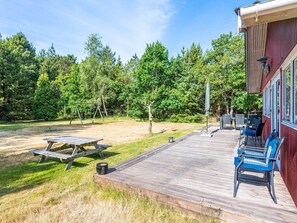 Exterior - 6 Person Holiday Home in Blavand (Blavand)