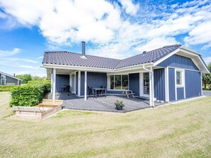 House | Exterior