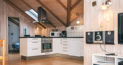 Charming Cottage Retreat-by Traum