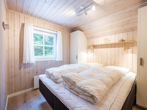 Ferienhaus | 2 Schlafzimmer, individuell eingerichtet, Bettwäsche