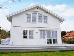 Exterior - 8 Person Holiday Home in Havstenssund (Havstenssund)