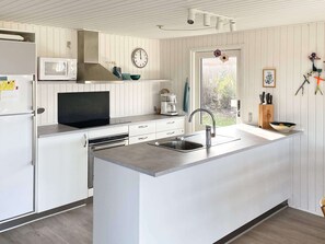 House | Private kitchen - Holiday Home in Brenderup Fyn (Middelfart)