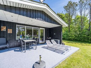 House | Outdoor dining - 5 Person Holiday Home in Norre Nebel (Norre Nebel)