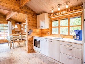 House | Private kitchen | Fridge, stovetop, dishwasher, coffee/tea maker - 6 Person Holiday Home in Oksbøl (Oksbol)