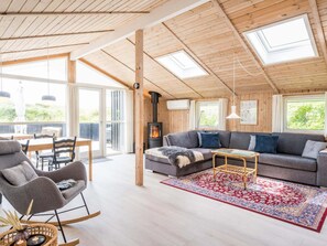 House | Living area - 5 Person Holiday Home in Oksbol (Oksbol)