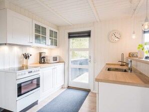 Interior - 5 Person Holiday Home in Blavand (Blavand)