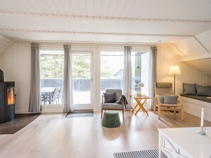 House | Interior - 5 Person Holiday Home in Blavand (Blavand)