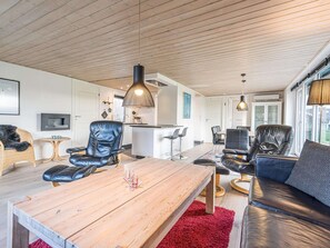 House | Interior - 5 Person Holiday Home in Blavand (Blavand)