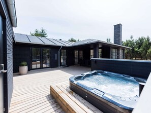 House | Spa treatment