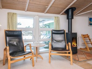 House | Interior - 6 Person Holiday Home in Blavand (Blavand)