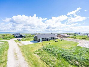 إطلالة على المياه