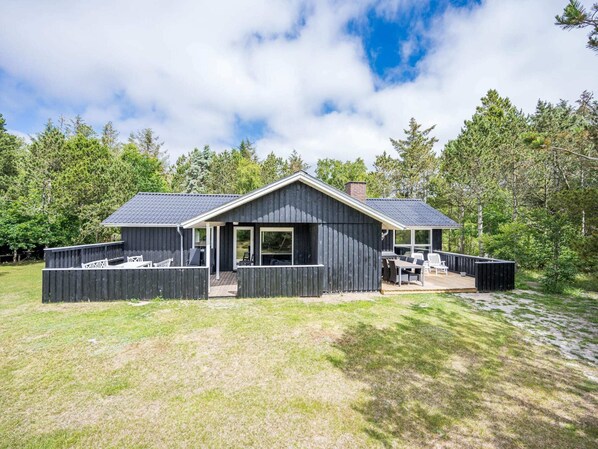 House | Exterior - 6 Person Holiday Home in Blavand (Blavand)