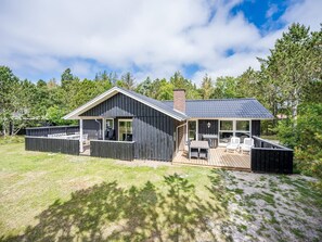 House | Exterior - 6 Person Holiday Home in Blavand (Blavand)