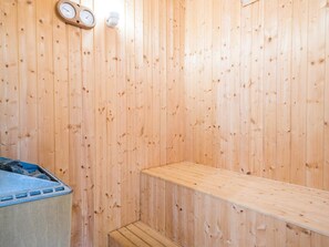 Sauna - 8 Person Holiday Home on a Holiday Park in Blåvand (Blavand)