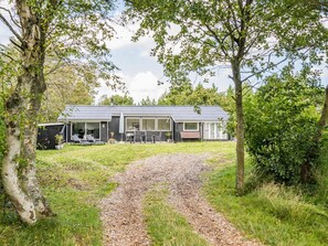House | Exterior - 6 Person Holiday Home in Blavand (Blavand)