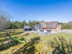 Exterior - 10 Person Holiday Home on a Holiday Park in Nørre Nebel (Norre Nebel)