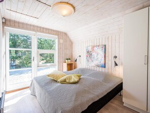 Huis | 3 slaapkamers, individueel gemeubileerd, beddengoed