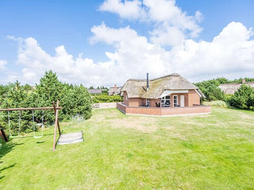 6 Person Holiday Home in Blavand