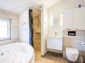 House | Spa treatment