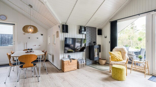 Interior - 6 Person Holiday Home in Blavand (Blavand)