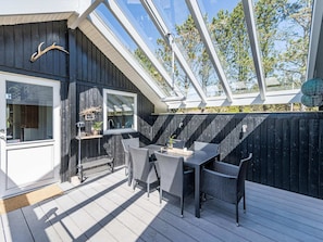 House | Outdoor dining - 6 Person Holiday Home in Blavand (Blavand)