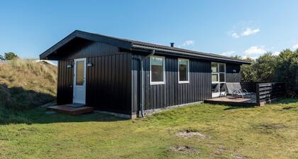 6 Person Holiday Home on a Holiday Park in Fanø