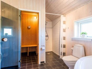 Bathroom - 6 Person Holiday Home in Hvide Sande (Hvide Sande)