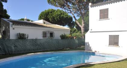 Lovely Villa in Vilamoura With Private Pool