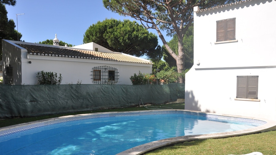 Lovely Villa in Vilamoura With Private Pool